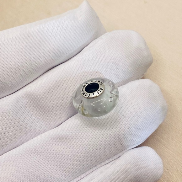 EUC Pandora 791617CZ Sterling Silver Clear Effervescence Murano Glass Bead w/ CZ - Picture 4 of 9